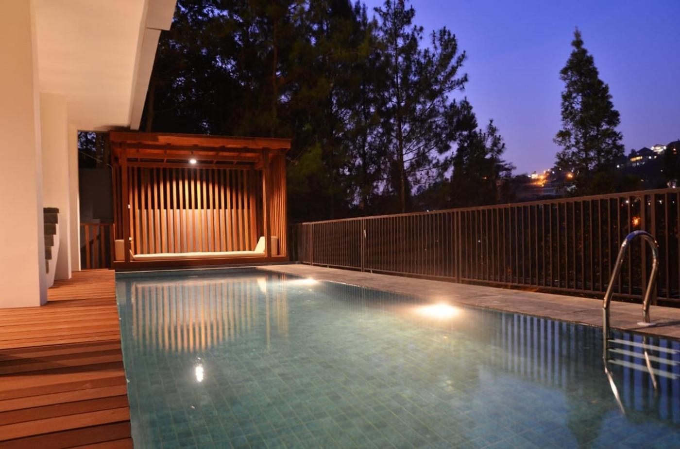 Tulip Hill View Villa 5 Bedrooms With A Private Swimming Pool باندونج المظهر الخارجي الصورة