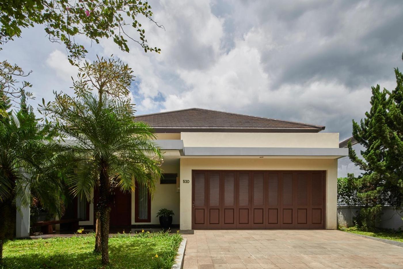 Tulip Hill View Villa 5 Bedrooms With A Private Swimming Pool باندونج المظهر الخارجي الصورة